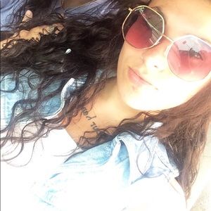 Meet your Posher, Stevie